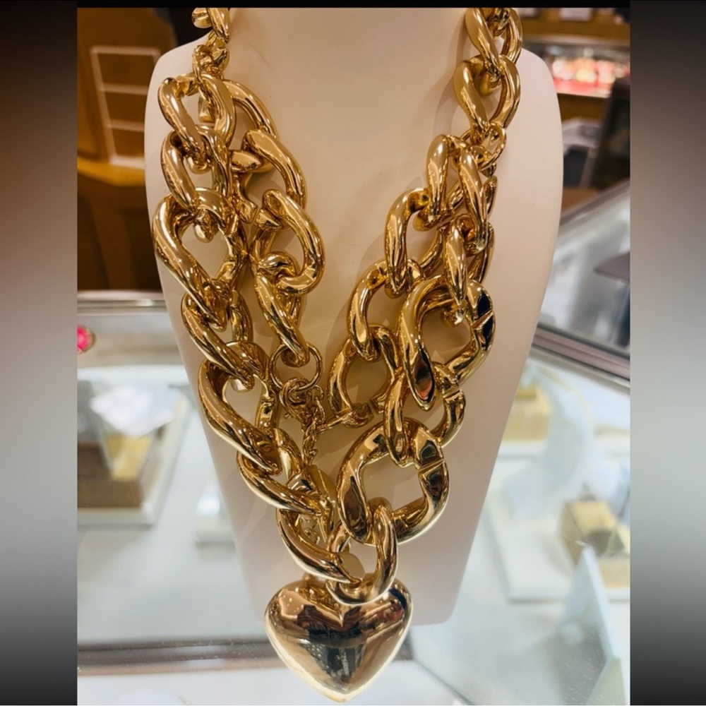 Thick Love Necklace - image 8